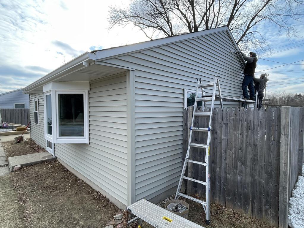 http://siding%20replacement%20in%20saint%20francis,%20wi